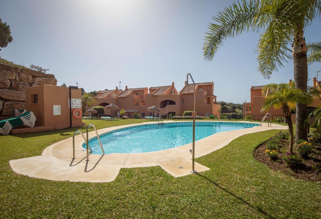 2.Penthouse Marbella Beach Golf Apartment ภายนอก รูปภาพ