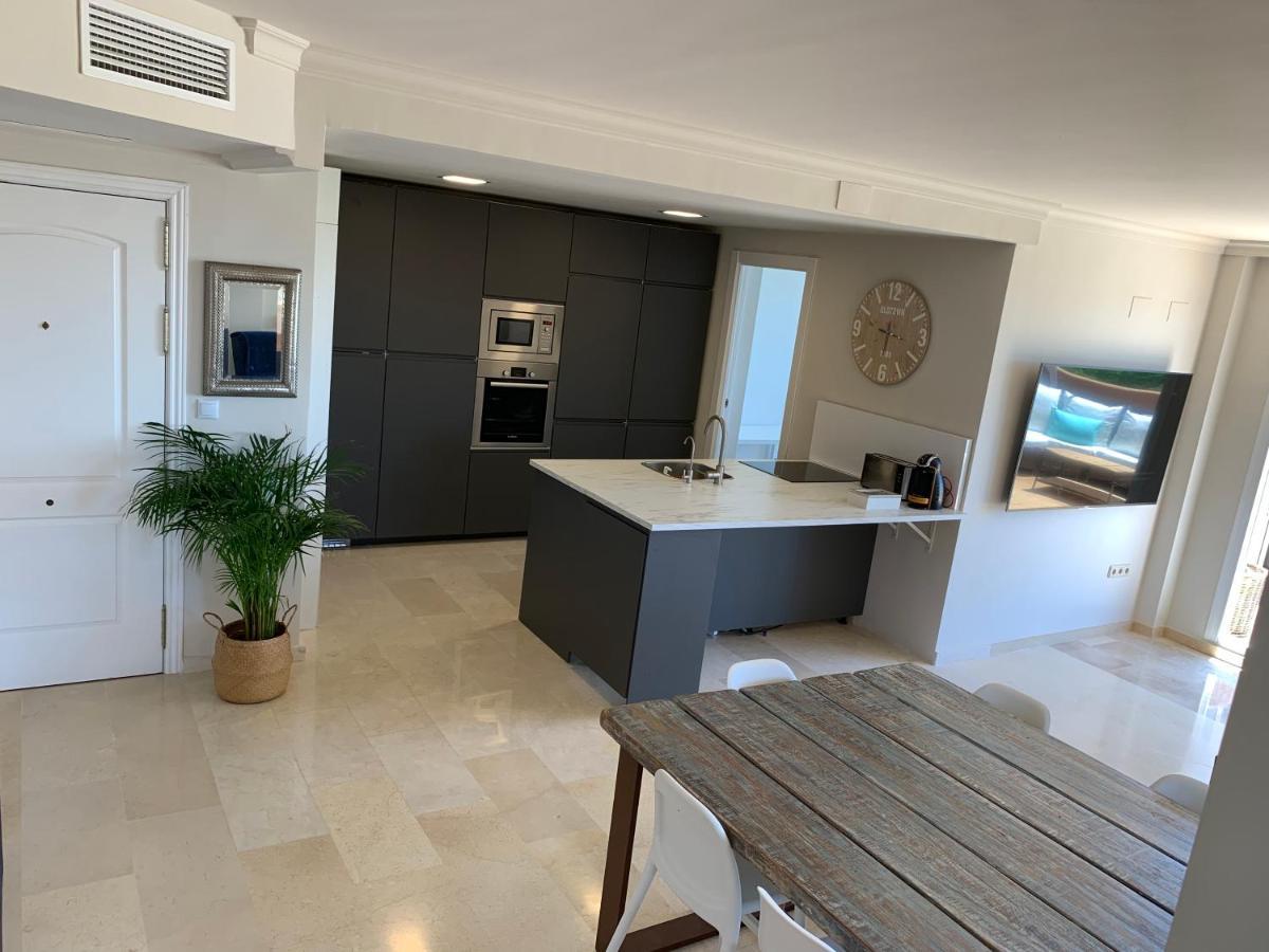2.Penthouse Marbella Beach Golf Apartment ภายนอก รูปภาพ